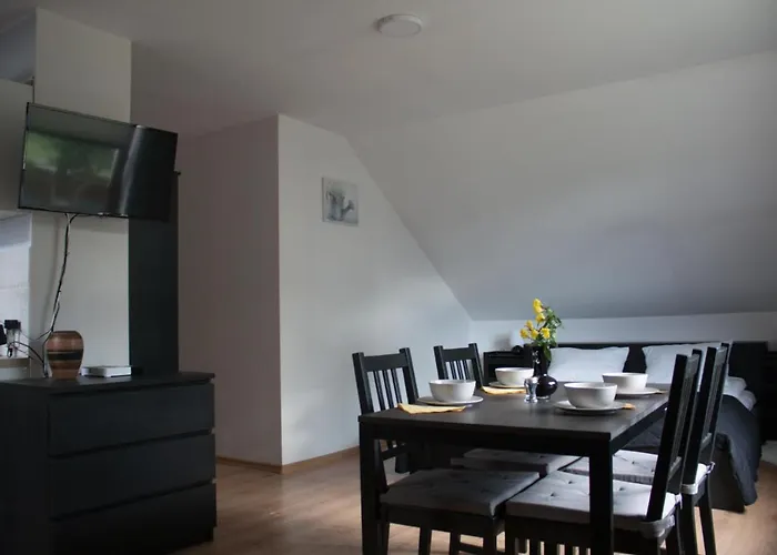 Julia Lägenhet Szteklin